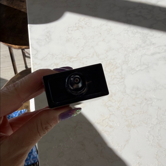 The Foundation Drops by Victoria Beckham x Augustinus Bader in 1, fair light - Picture 6 of 7